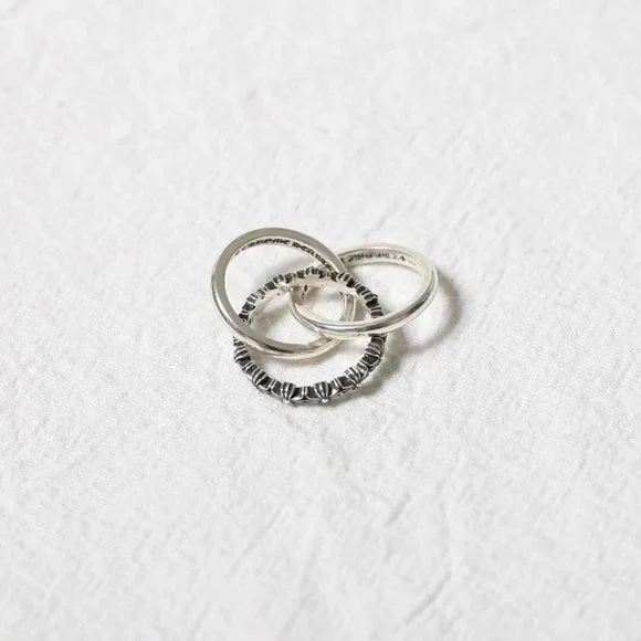 Ch**me He**ts rings